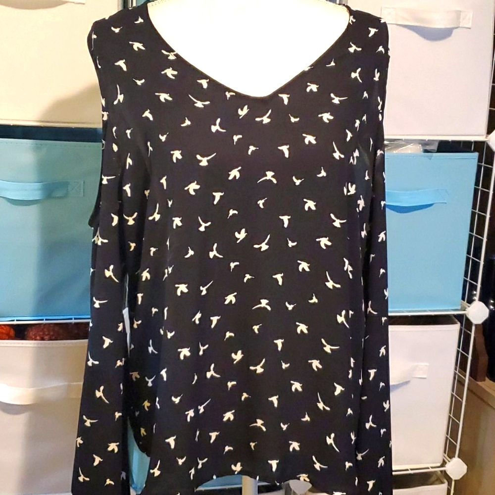EUC Cold Shoulder blouse